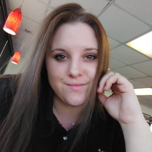 Meet your Posher, Lorrie